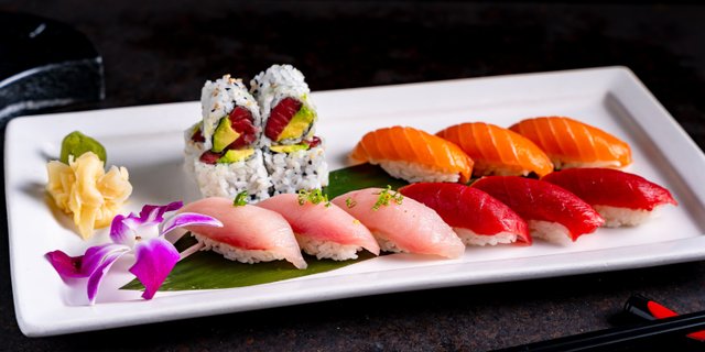 Trio Color Sushi
