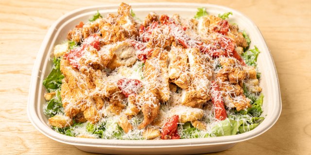 Crispy Chicken Caesar Salad Tray