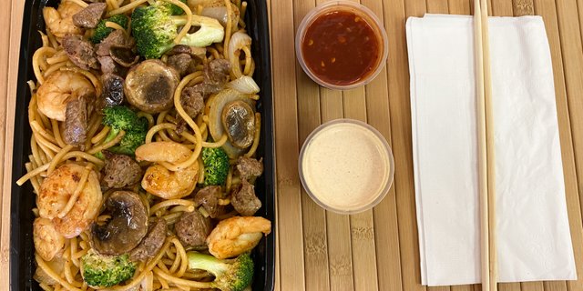 Steak & Shrimp w/ Noodles