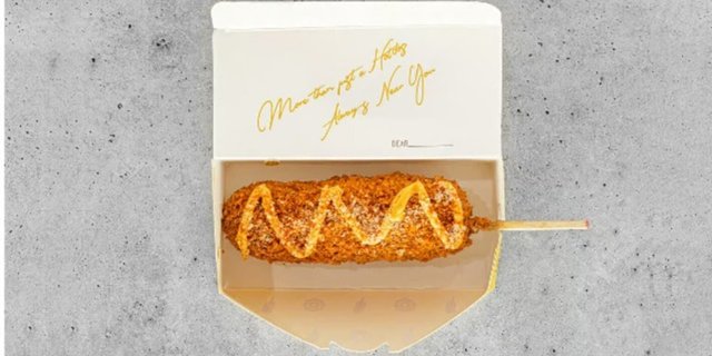 Nacho Cheese Original Corn Dog