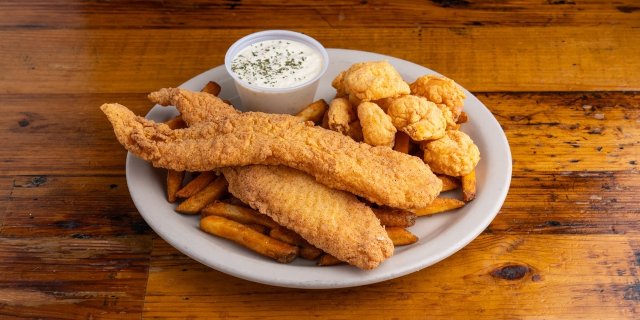Fried Catfish & Shrimp Combo Basket
