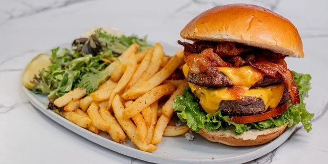 Five Hills Burger