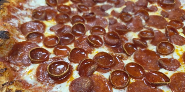 Double Pepperoni Pizza