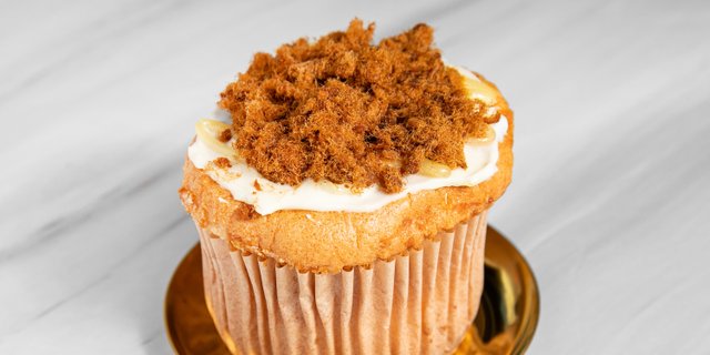 4-Count Salted Egg Cupcakes