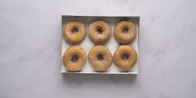 1/2 Dozen Cinnamon Sugar Donuts