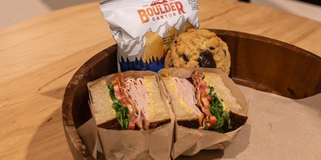 Deluxe Sandwich Boxed Lunch