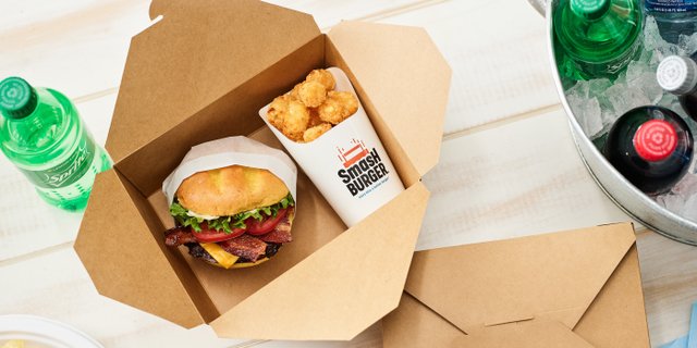 Bacon Smashburger Boxed Lunch