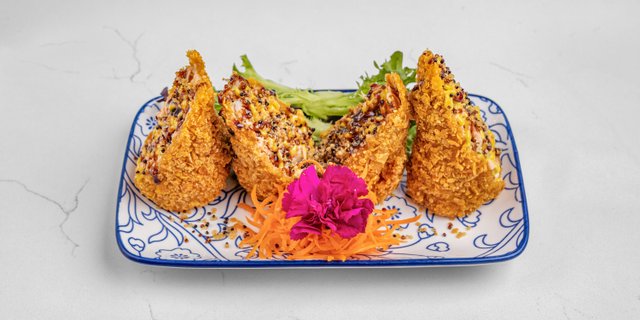 Salmon Roll