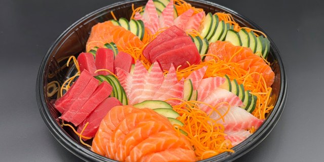 40 Sashimi Party Tray