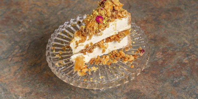 Baklava Cheesecake