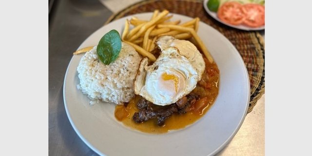 Carne A La Criolla