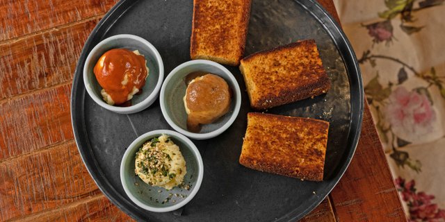 Honey Cornbread