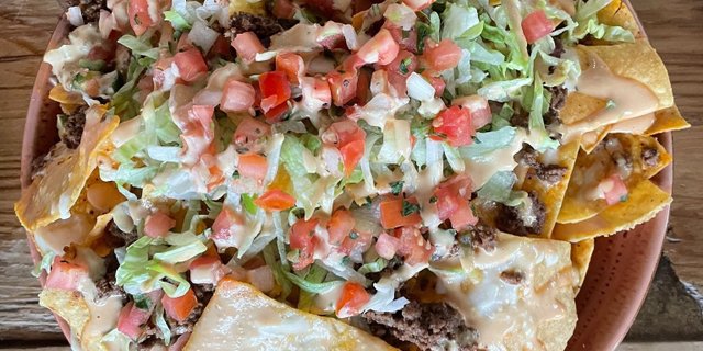 Cheeseburger Nachos