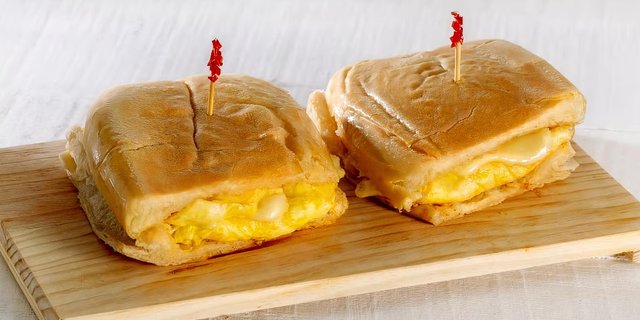 Pan Con Tortilla
