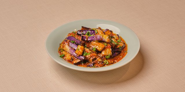 Eggplant w/ Garlic Sauce