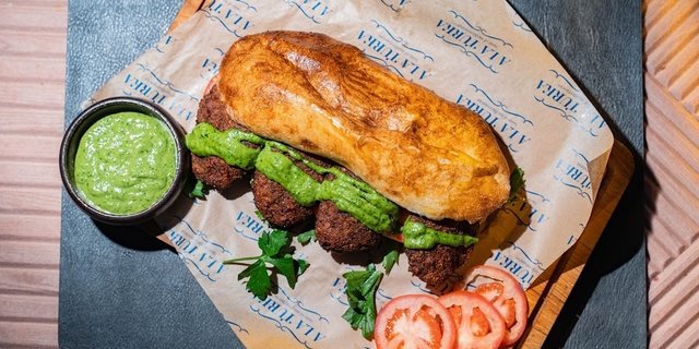 Falafel Wrap