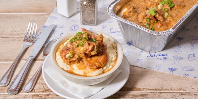 Shrimp & Grits Tray