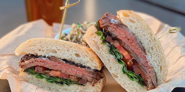 Hand-Carved Roast Tri Tip Sandwich Tray