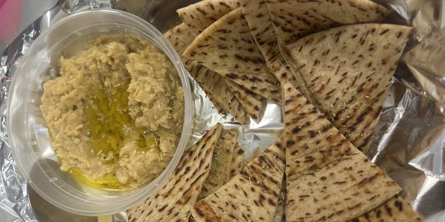 Hummus & Pita