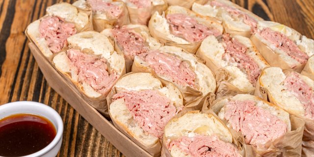 Prime Rib Sandwich Box
