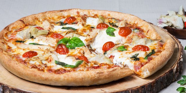 Chicken Supreme Pizza