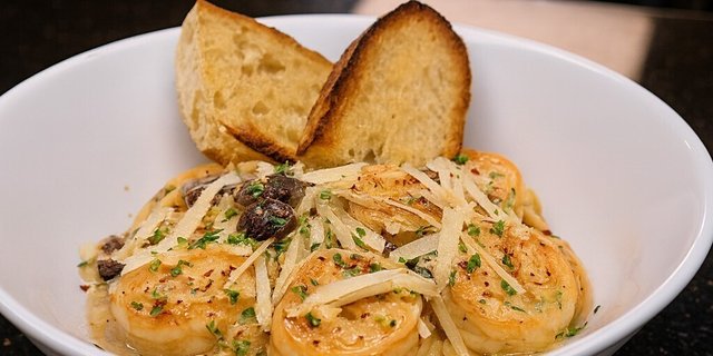 Shrimp Alfredo