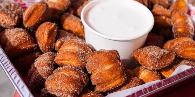 Churro Pretzel Bites