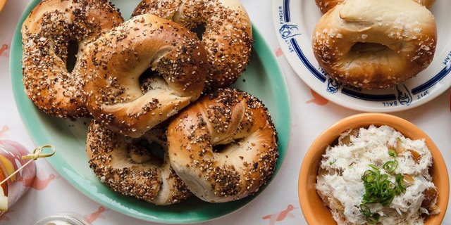 The Works Bagel Kit Small