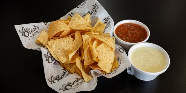 Salsa & Chips