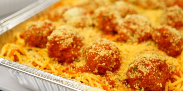 Spaghetti & Meatballs
