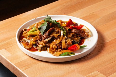 Drunken Noodle