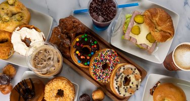 RONC Donuts Bagels & Sandwiches Cafe'