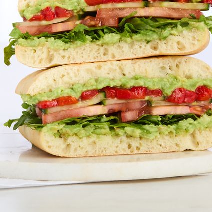 Vegan Delight Sandwich Lunch Box w/ Chips