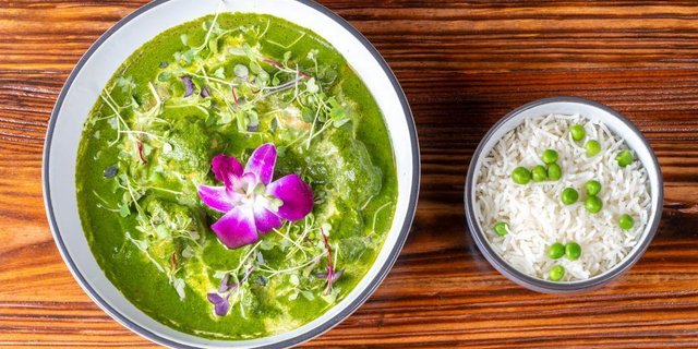 Saag Chicken