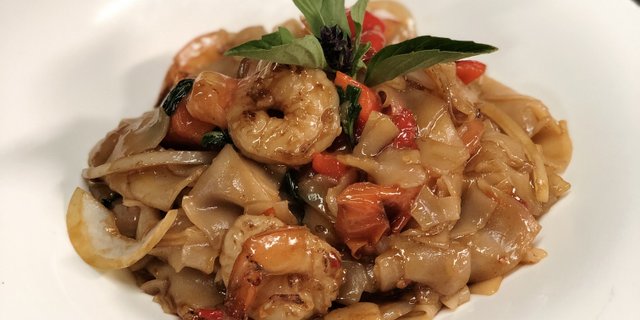 Pad Kea Mao Noodle
