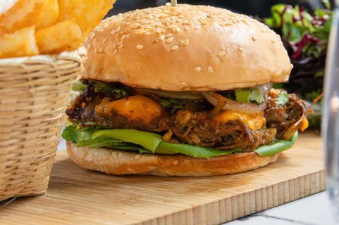 Asian Pulled Pork Burger
