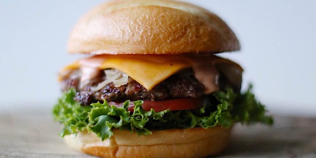Seven Brothers Burger