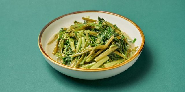 Water Spinach w/ Fermented Bean Curd