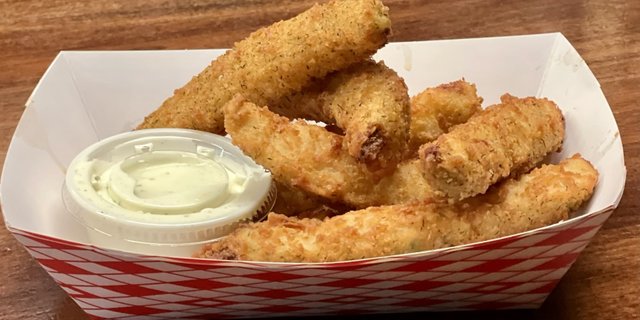 MOB Fried Pickle Spear