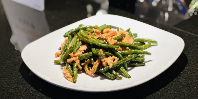 Ginger Chicken w/ Green Bean