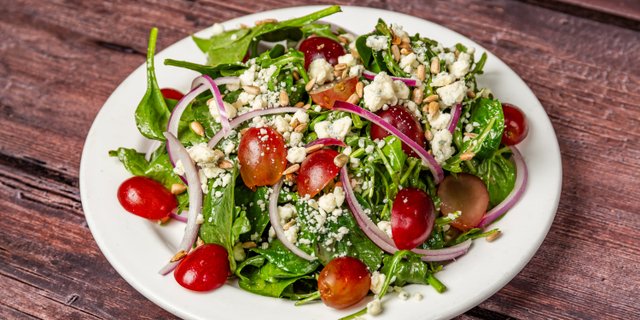 Spinach & Arugula Salad