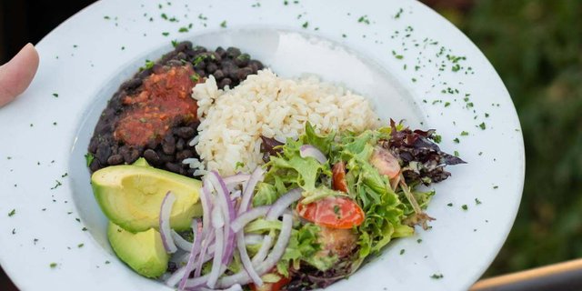 Black Bean, Rice & Avocado Bowl