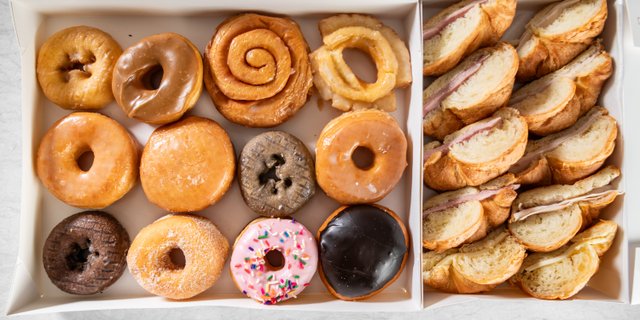 10-Person Croissant & Donut Package