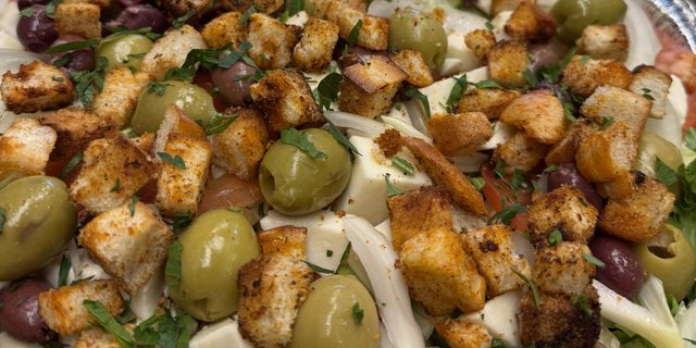 Mediterranean Salad