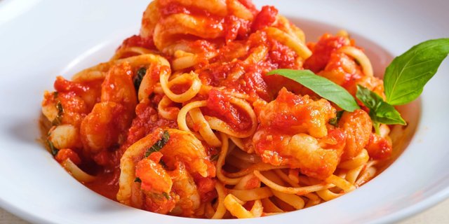 Individual Pasta w/ Shrimp Marinara
