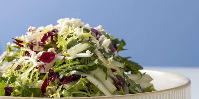 Pear & Apple Arugula Salad