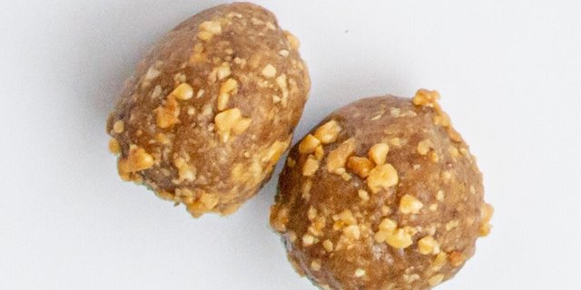 Oatmeal Craisin Energy Balls