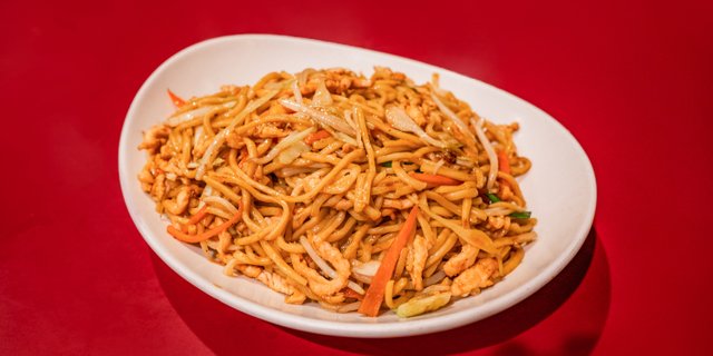 Chicken Lo Mein