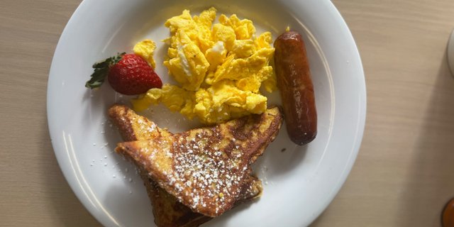 French Toast, Eggs & Sausage