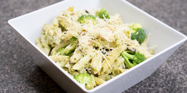 Pesto Pasta Salad